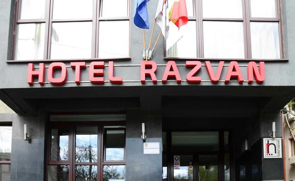 בוקרשט Hotel Razvan מראה חיצוני תמונה