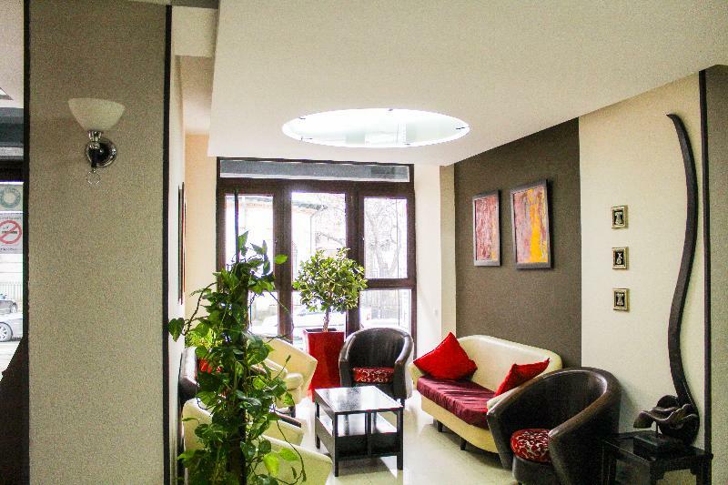 בוקרשט Hotel Razvan מראה חיצוני תמונה