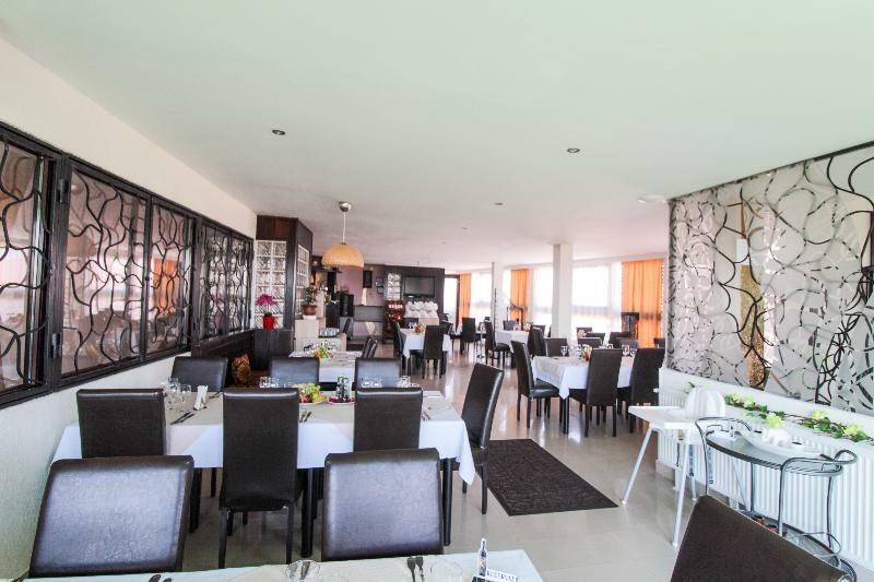 בוקרשט Hotel Razvan מראה חיצוני תמונה